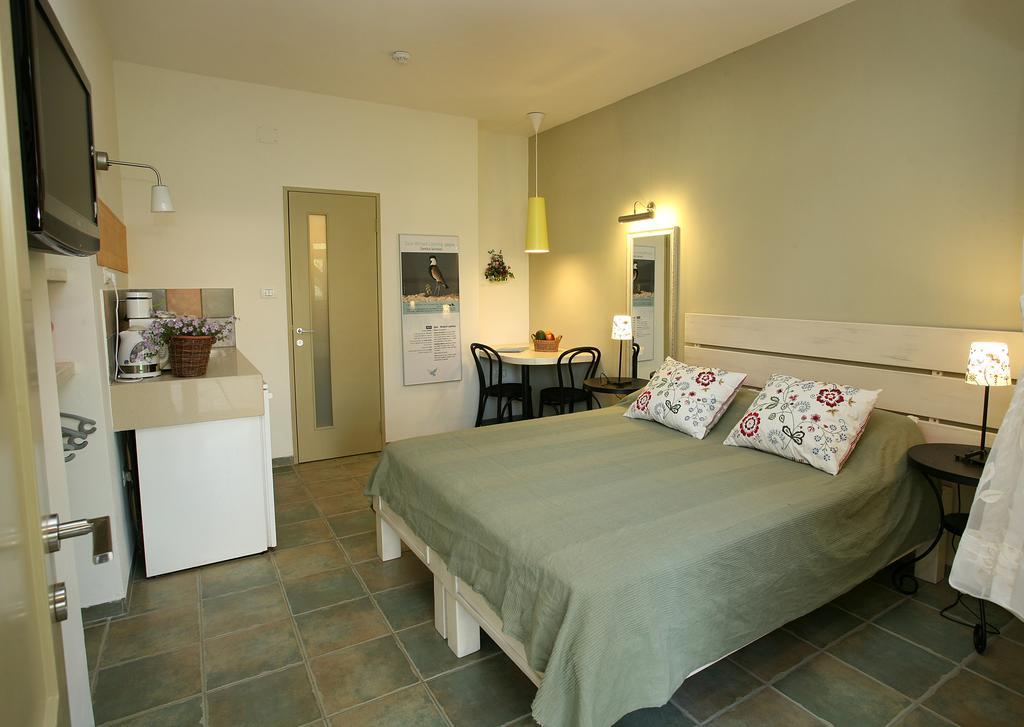 Shaar Hagolan Kibbutz Country Lodging Kültér fotó